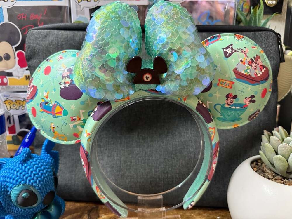 Disney Parks Minnie Mouse Play in the Park Ear Headband